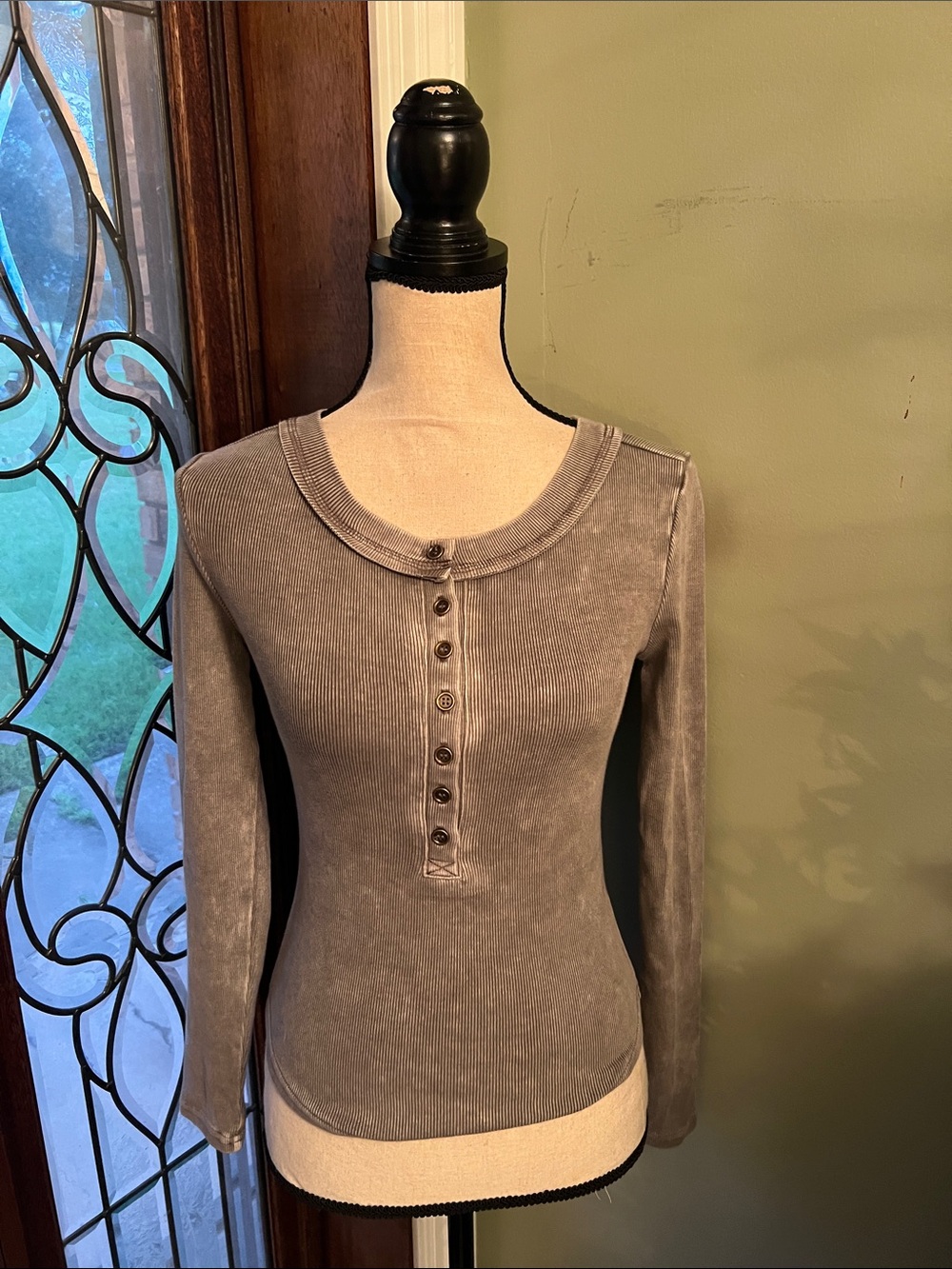 J.O.A. Ribbed Henley Long-Sleeve Top in Washed Gray